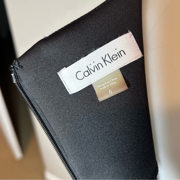 Calvin Klein Slit Bib Dress - Picture 6 of 8